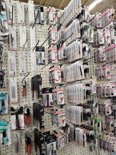 Dollar Store «Dollar Tree», reviews and photos, 950 American Legion Hwy, Boston, MA 02131, USA