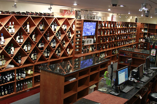 Liquor Store «Our Wines & Spirits», reviews and photos, 4040 College Point Blvd, Flushing, NY 11354, USA