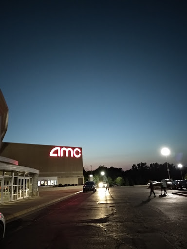 Movie Theater «AMC Classic South Bend 16», reviews and photos, 450 W Chippewa Ave, South Bend, IN 46614, USA