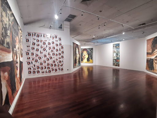 Large art galleries in Kualalumpur