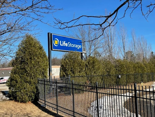 Self-Storage Facility «Life Storage», reviews and photos, 11 Integra Dr, Concord, NH 03301, USA