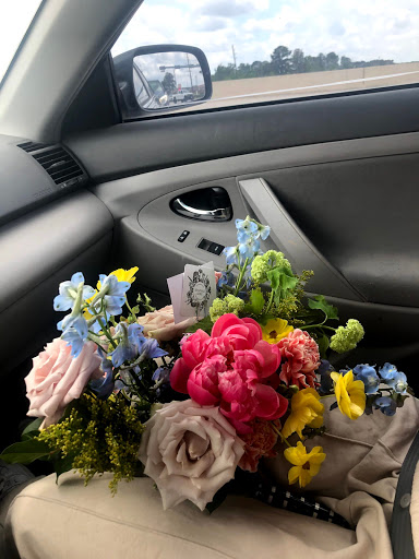 Flower Designer «Bramble and Bee», reviews and photos, 311 Commerce St, Tomball, TX 77375, USA