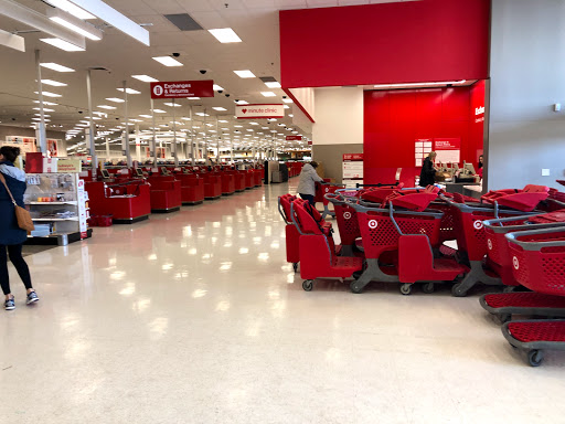Department Store «Target», reviews and photos, 28201 Diehl Rd, Warrenville, IL 60555, USA