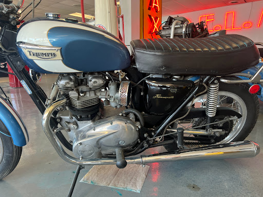 Used Car Dealer «D.E.L. Motors», reviews and photos