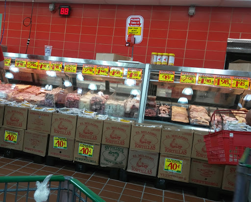 Mexican Grocery Store «Fiesta Market», reviews and photos, 939 E Irving Park Rd, Streamwood, IL 60107, USA