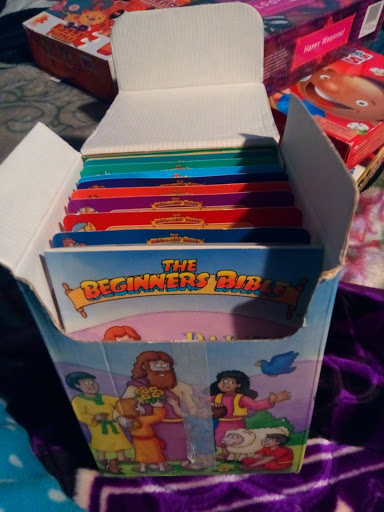 Thrift Store «Circle of Concern Thrift Store», reviews and photos, 4134 Orange Ave, Long Beach, CA 90807, USA