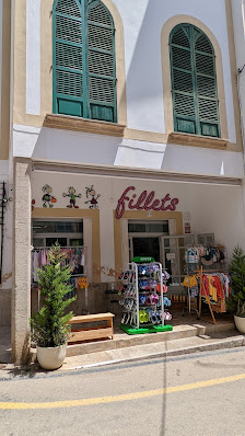 Fillets, Kids and Teens Carrer Rafael Blanes, 12, 07570 Artà, Illes Balears, España