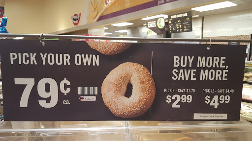 Supermarket «Super Stop & Shop», reviews and photos, 438 Dartmouth St, New Bedford, MA 02740, USA