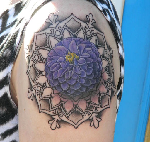 Tattoo Shop «Steel Heart Tattoo», reviews and photos, 40 E Market St, Harrisonburg, VA 22801, USA