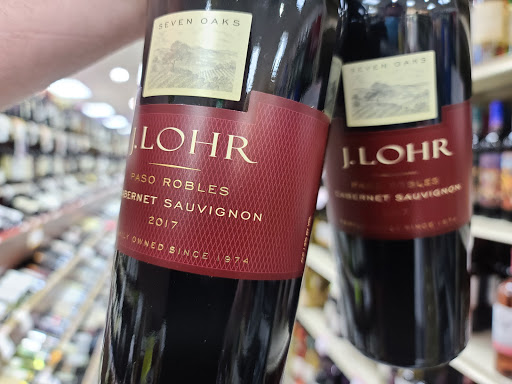 Liquor Store «Spirits Unlimited», reviews and photos, 4071 U.S. 9, Howell, NJ 07731, USA