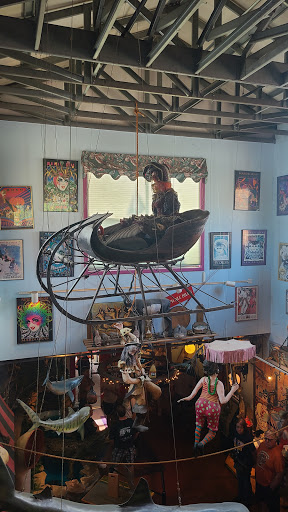 Liquor Store «Shoregate Beverage & Liquor», reviews and photos, 30498 Lakeshore Blvd, Willowick, OH 44095, USA