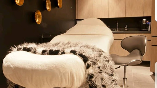 3879 Peachtree Rd NE, Atlanta, GA 30319, USA