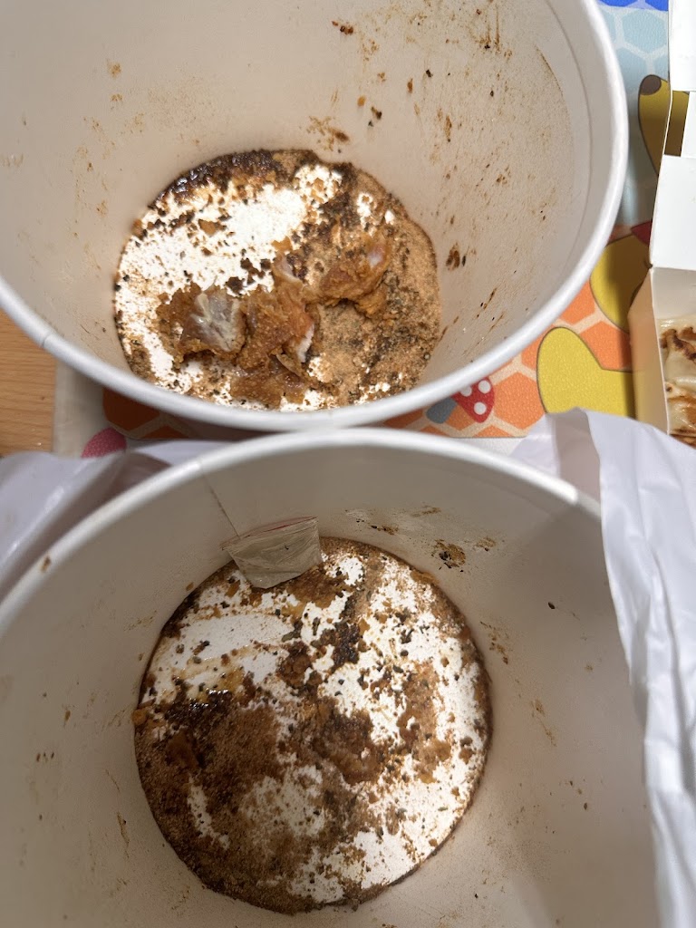 SIX STAR 六星炸雞 (員林中山店)-員林必吃炸雞|炸物推薦|銅板小吃|韓式炸雞|泰式炸雞|特色炸雞 的照片