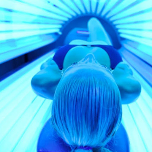 Tanning Salon «Coconuts Tanning, Spa, & Crush Smoothie Bar», reviews and photos, 825 Cromwell Ave, Rocky Hill, CT 06067, USA