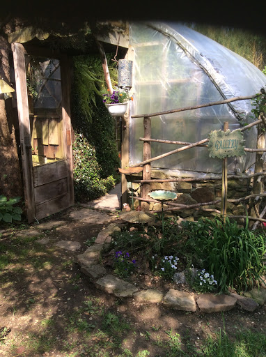 Craft Store «Brushy Fork Creek Gallery», reviews and photos, 1550 Pleasant Greenhill Rd, Crofton, KY 42217, USA