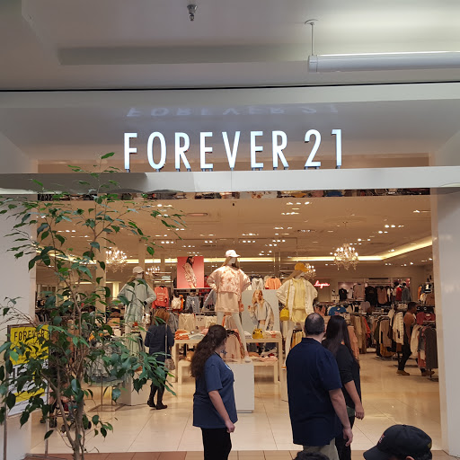 Shopping Mall «Visalia Mall», reviews and photos, 2031 S Mooney Blvd, Visalia, CA 93277, USA