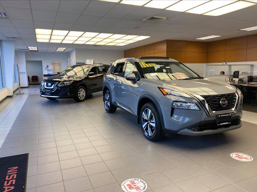 Car Dealer «Serafini Nissan», reviews and photos, 3101 Vestal Pkwy E, Vestal, NY 13850, USA