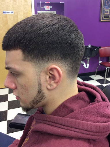 Barber Shop «Kingdom Cuts Barber Shop», reviews and photos, 115 Pine St Suite B, Catasauqua, PA 18032, USA