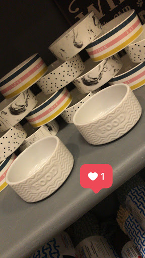 Pet Supply Store «Dog Dish», reviews and photos, 1778 Utica Square, Tulsa, OK 74114, USA