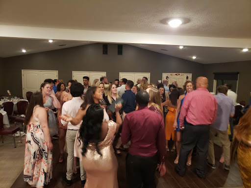 Country Club «Crestwicke Country Club», reviews and photos, 15671 E 910 N Rd, Bloomington, IL 61705, USA