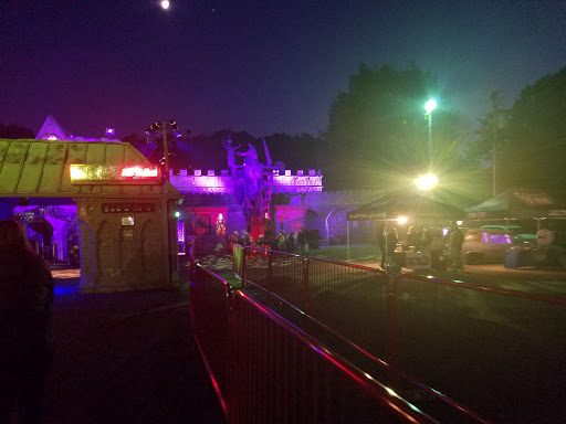 Haunted House «Hundred Acres Manor Haunted House», reviews and photos, 1 Hundred Acre Dr, Bethel Park, PA 15102, USA