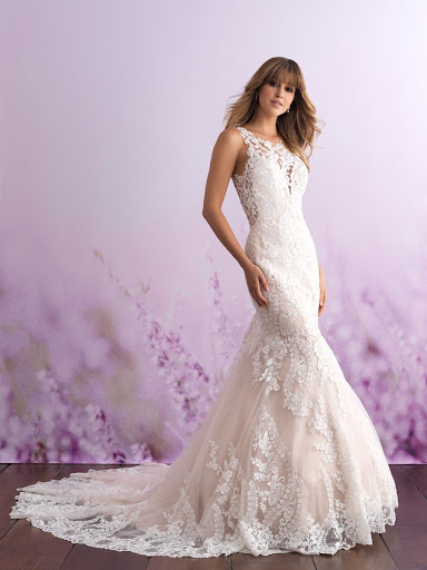 Bridal Shop «Hello Beautiful Bridal & Formal Wear», reviews and photos, 5012 3rd Ave #150, Kearney, NE 68845, USA