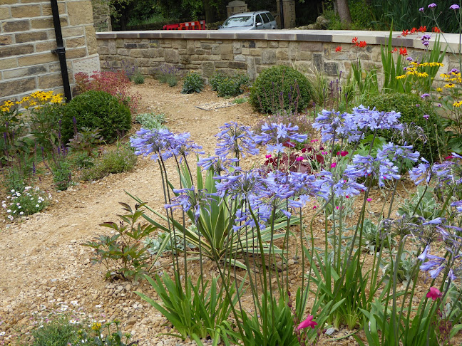 Comments and reviews of Yorkshire Garden Designer
