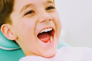 Kids dental clinic عياده طب اسنان الاطفال image