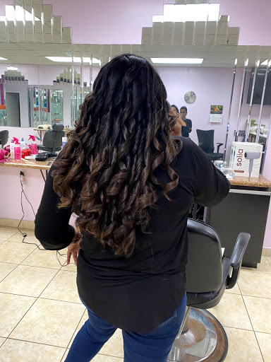 Beauty Salon «SAKHI SALON», reviews and photos, 939 W Golf Rd, Schaumburg, IL 60194, USA