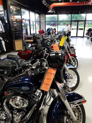 Motorcycle Dealer «Hamilton Harley-Davidson», reviews and photos, 68951 White School Rd, Sturgis, MI 49091, USA