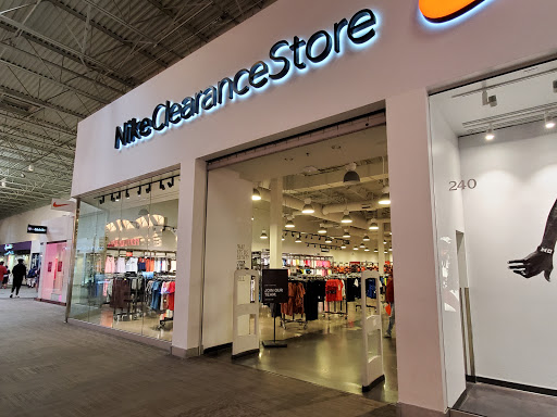 Sporting Goods Store «Nike Clearance Store», reviews and photos, 5000 S Arizona Mills Cir #240, Tempe, AZ 85282, USA