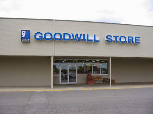 Goodwill Industries - Huntington Store, 1966 N Jefferson St, Huntington, IN 46750, Thrift Store