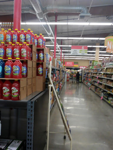 Grocery Store «Grocery Outlet Bargain Market», reviews and photos, 520 Workman Mill Rd, La Puente, CA 91746, USA