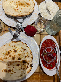 Naan du Restaurant indien TAJMAHAL PARIS-LOUVRE-CHATELET-MARAIS-HALAL - n°2