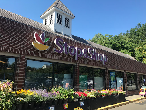 Grocery Store «Stop & Shop», reviews and photos, 11 Glen Ridge Rd, Greenwich, CT 06831, USA