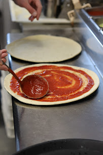 Photos du propriétaire du Pizzas à emporter Authentic's pizza Donzenac - n°8