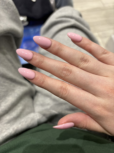 Photo of Flora Nail Spa 34212