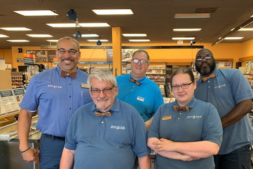 Woodworking Supply Store «Rockler Woodworking and Hardware - Cincinnati», reviews and photos, 333 E Kemper Rd, Cincinnati, OH 45246, USA