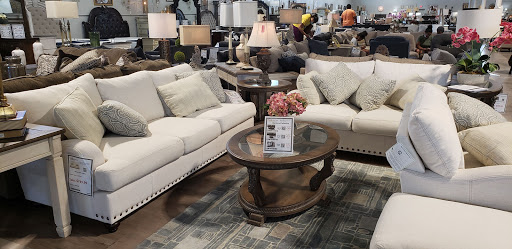 Furniture Store «Home Furniture», reviews and photos, 5909 Bluebonnet Boulevard, Baton Rouge, LA 70836, USA