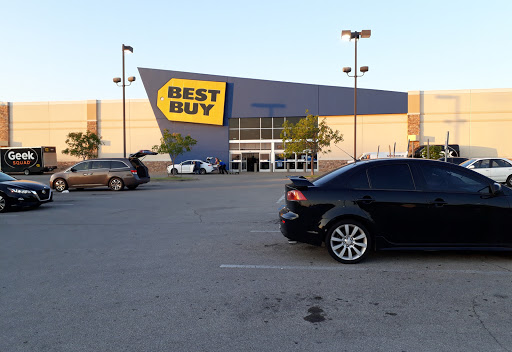 Electronics Store «Best Buy», reviews and photos, 5520 E Skelly Dr, Tulsa, OK 74135, USA