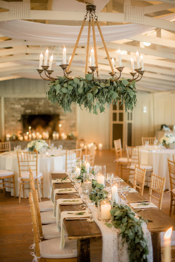 Wedding Planner «Posh Petals and Pearls | Savannah Wedding Planners», reviews and photos, 404 E Oglethorpe Ave, Savannah, GA 31401, USA