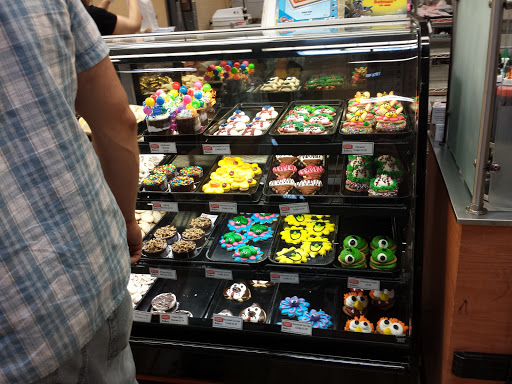 Shopping Mall «Southland Shopping Center», reviews and photos, 6944 W 130th St, Middleburg Heights, OH 44130, USA