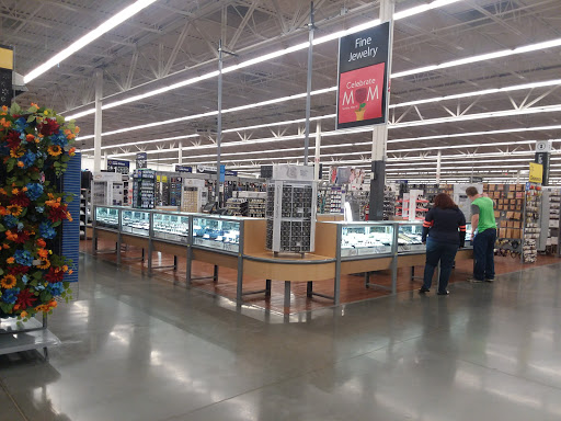 Department Store «Walmart Supercenter», reviews and photos, 420 Factory Outlet Rd, Hanson, KY 42413, USA