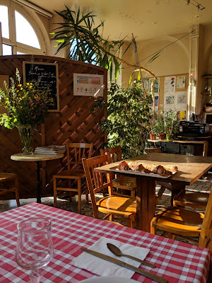 Café-Restaurant "Les Epis d'Or" à L'Isle-sur-Serein