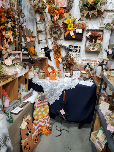 Gift Shop «Whistle Stop LLC», reviews and photos, 225 W Main St, Middletown, DE 19709, USA