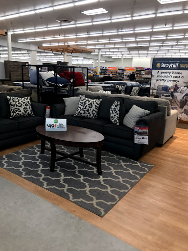 Discount Store «Big Lots», reviews and photos, 2882 Tamiami Trail E, Naples, FL 34112, USA