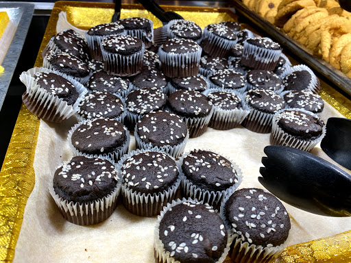 Shopping Mall «Prospect Plaza Shopping Center», reviews and photos, 18-54 Kane St, West Hartford, CT 06101, USA