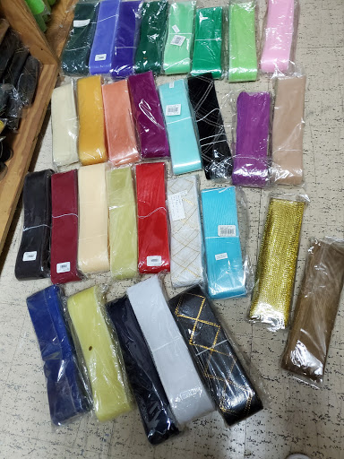 Fabric Store «La Casa de las Viejas», reviews and photos, 39 NE 1st St, Miami, FL 33132, USA