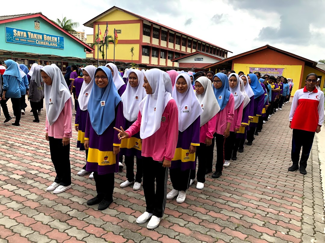 Sekolah Menengah Kebangsaan Sungai Manggis