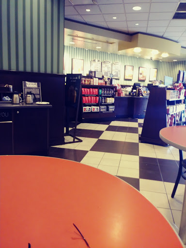 Barnes & Noble image
